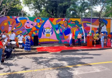 nicaragua, colegio 14 de septiembre, mural, arte, expresiones escolares,