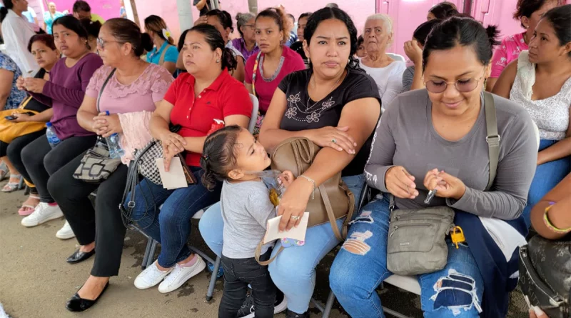 nicaragua, mega feria de salud, mujeres, atencion especializada, centro de atencion a la mujer, ligia altamirano,