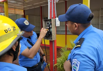 nicaragua, policia, bomberos, seguridad, tramos, pólvora, laguna de tiscapa