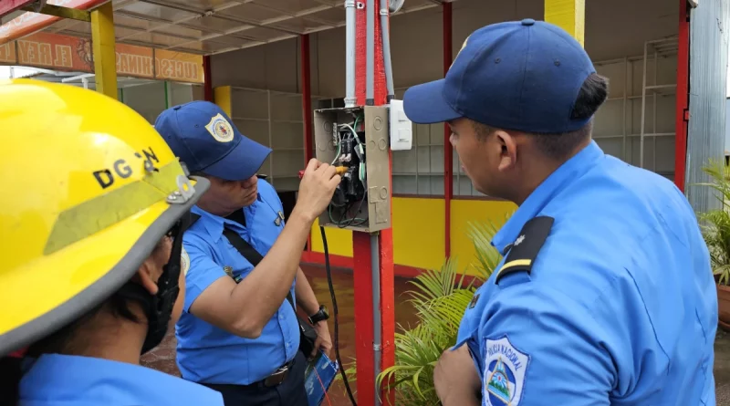 nicaragua, policia, bomberos, seguridad, tramos, pólvora, laguna de tiscapa