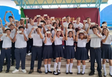 bono a bachilleres, mined, nicaragua, managua, colegio luxemburgo, estudiantes bacilleres