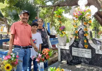 heroes y martires, matagalpa, cementerios, dia de los difuntos, frente sandinista, familiares,