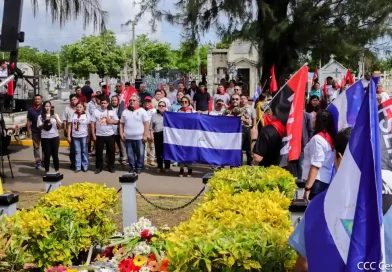 juventud sandinista, heroes y martires, nicaragua, cementerios, dia de los difuntos,