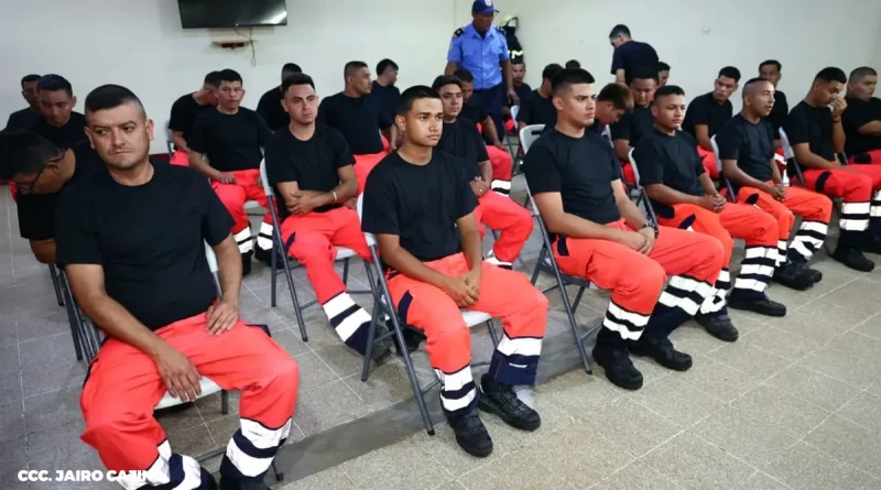 bomberos unidos, vehículos contra incendios, capacidad de respuesta, cursos intensivos, emergencias en nicaragua. NICARAGUA,