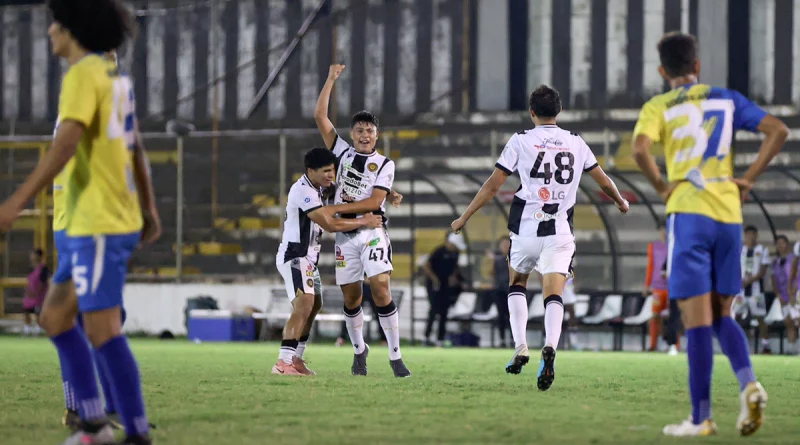 nicaragua, caciques de diriangen, managua fc, real esteli, futbol,