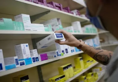 argentina, medicamentos gratuitos. jubilados, Javier milei