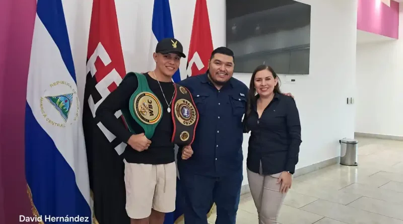 Harvin Manimal Aguirre, boxeo Nicaragua, KO, Ismael Urieta, titulos CMB, titulos AMB, deporte nicaraguense, campeon nicaraguense, Copa Alexis Arguello, gobierno sandinista, joven boxeador, victorias invicto, boxeo en Panama, Movimiento Deportivo Alexis Arguello, Pandeportes, barrio Rene Cisneros.