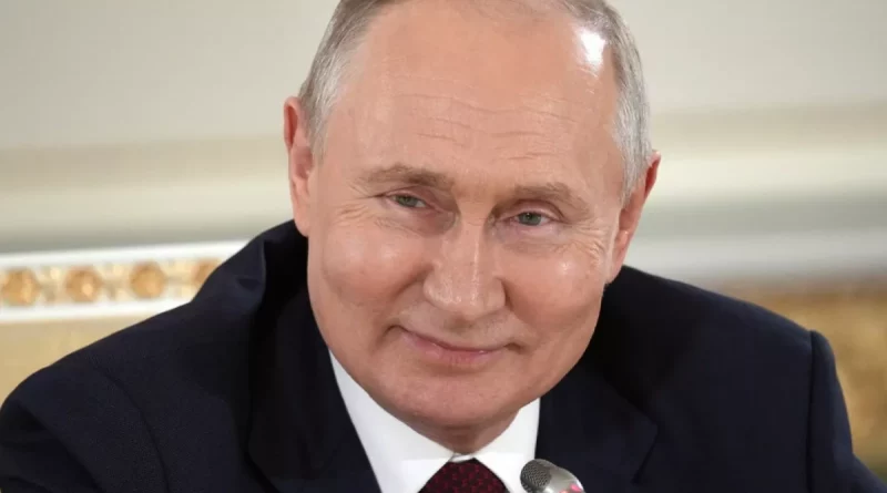 Vladimir Putin, Presidente de Rusia, opinión, Rusia,