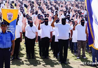 nicaragua, policias voluntarios, leon, policia de nicaragua,