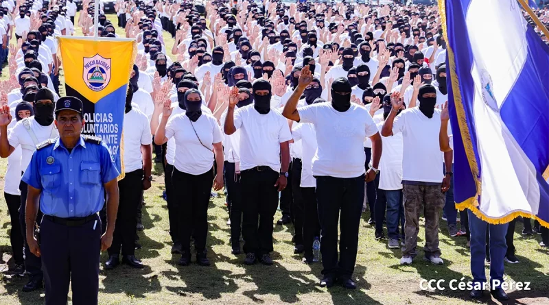 nicaragua, policias voluntarios, leon, policia de nicaragua,