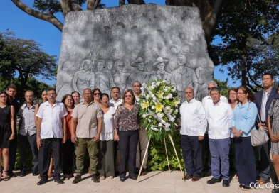 general sandino, embajada de cuba, nicaragua, managua, monumento heroes de la patria