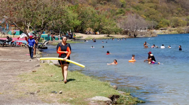 laguna de xiloá, nicaragua, managua, turismo, segujridad, gastronomia,