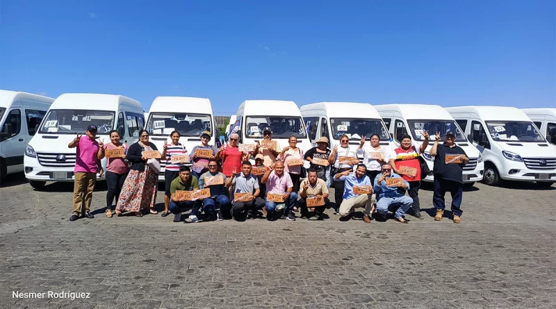 chinandega, transporte publico, nicaragua, mircrobuses,