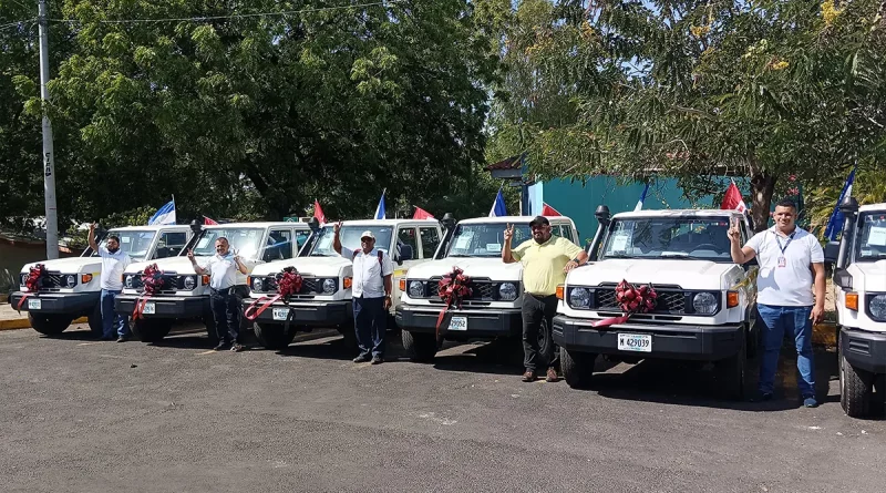 nicaragua, entrega de camionetas, comunidades rurales, servicios de salud