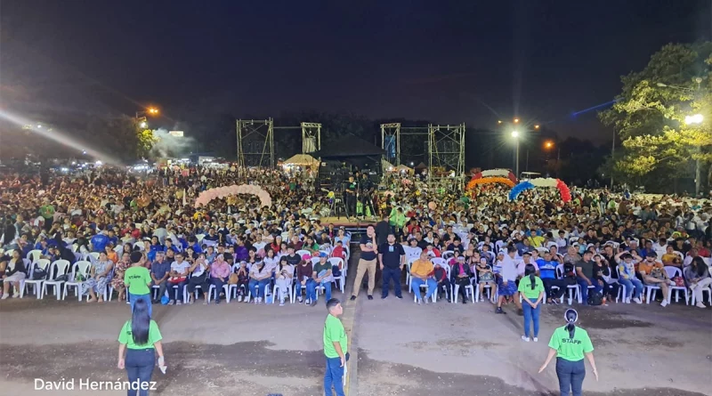 managua, nicaragua, salvacion, plaza la biblia, cruzada, por amor a dios,