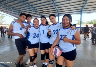 Managua, MINED, festival de voleibol, estudiantes, deportes, jóvenes, competencia,